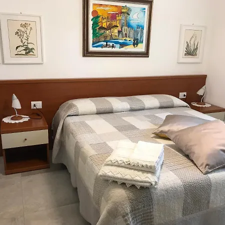 Casa Mary Due - Trilocale Con Giardino Privato A Due Passi Dal Apartment