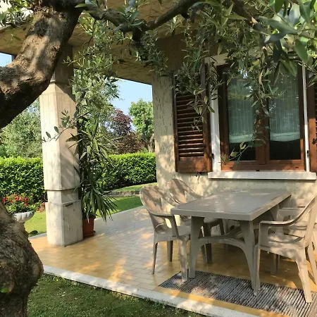 Casa Mary Due - Trilocale Con Giardino Privato A Due Passi Dal * Sirmione