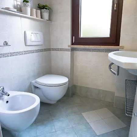 Casa Mary Due - Trilocale Con Giardino Privato A Due Passi Dal *