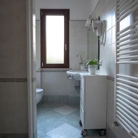 Casa Mary Due - Trilocale Con Giardino Privato A Due Passi Dal Apartment *
